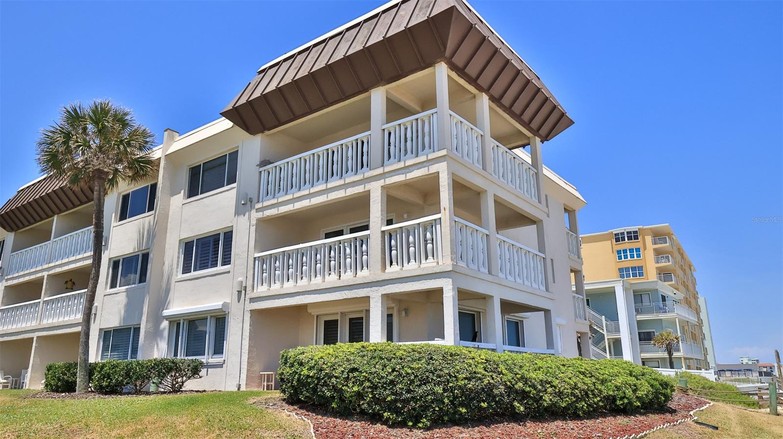 Chateau Sea - Residential