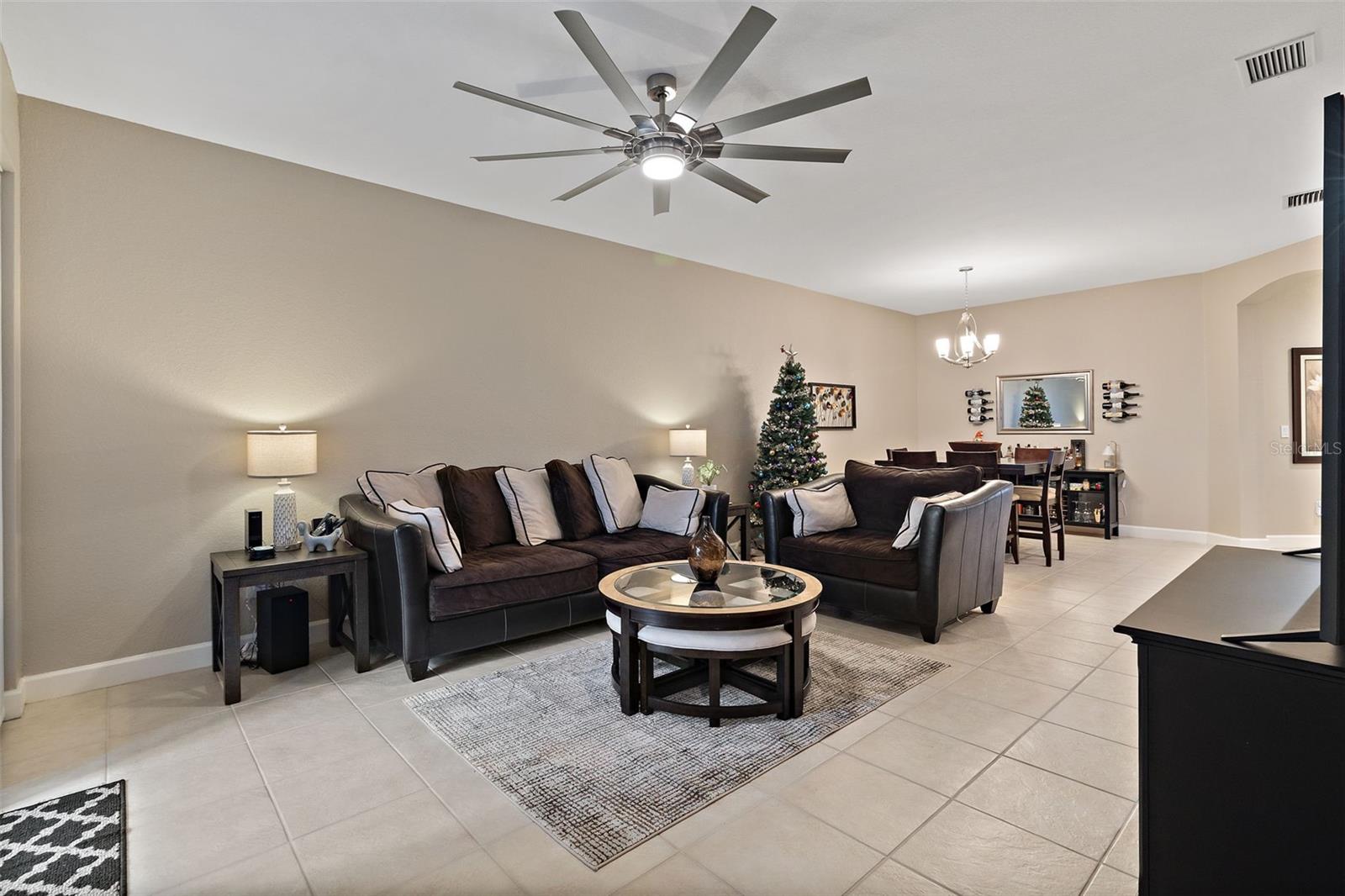 MAGDALENA GARDENS - Residential