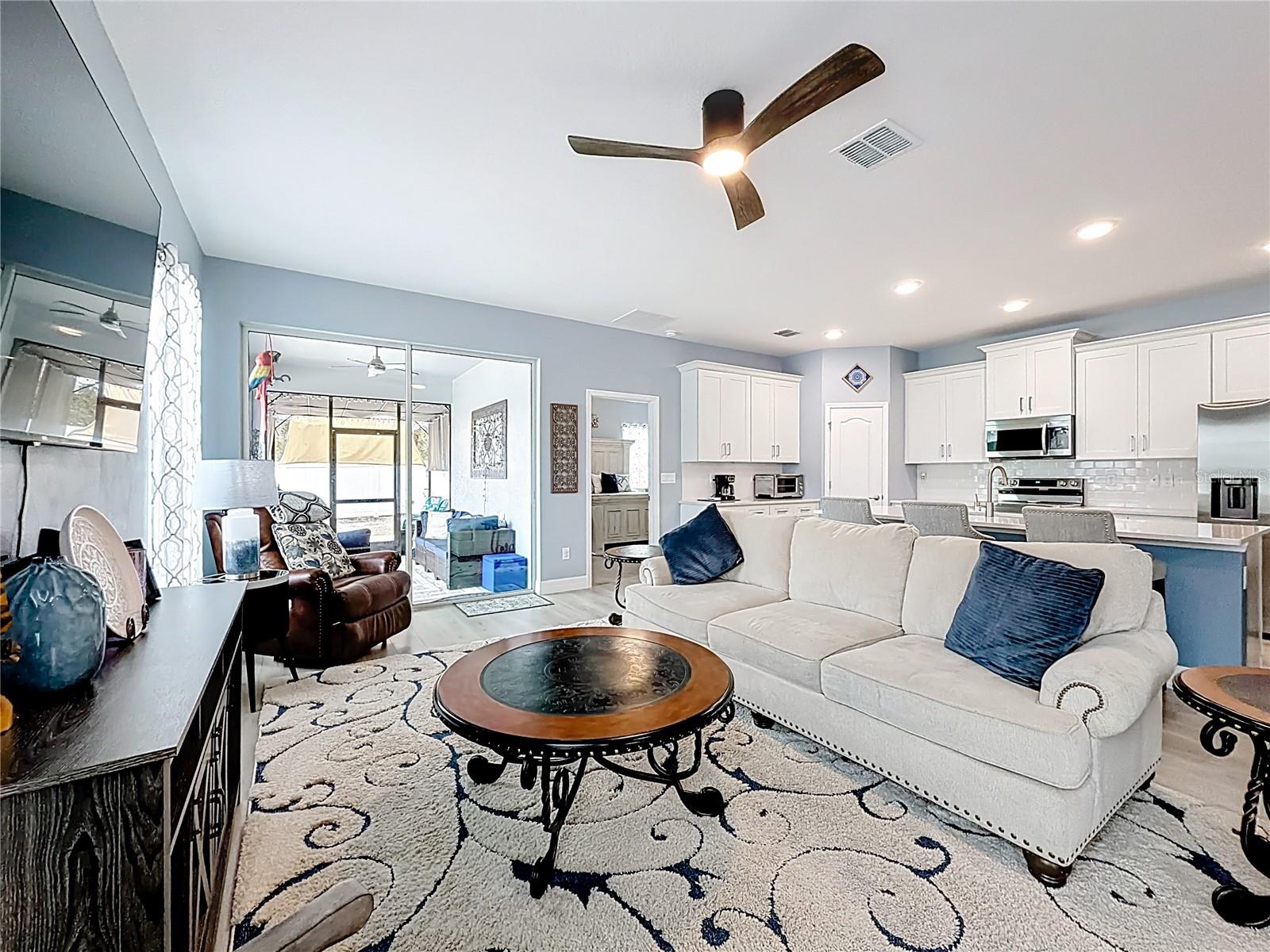 MARION OAKS UN 07 - Residential