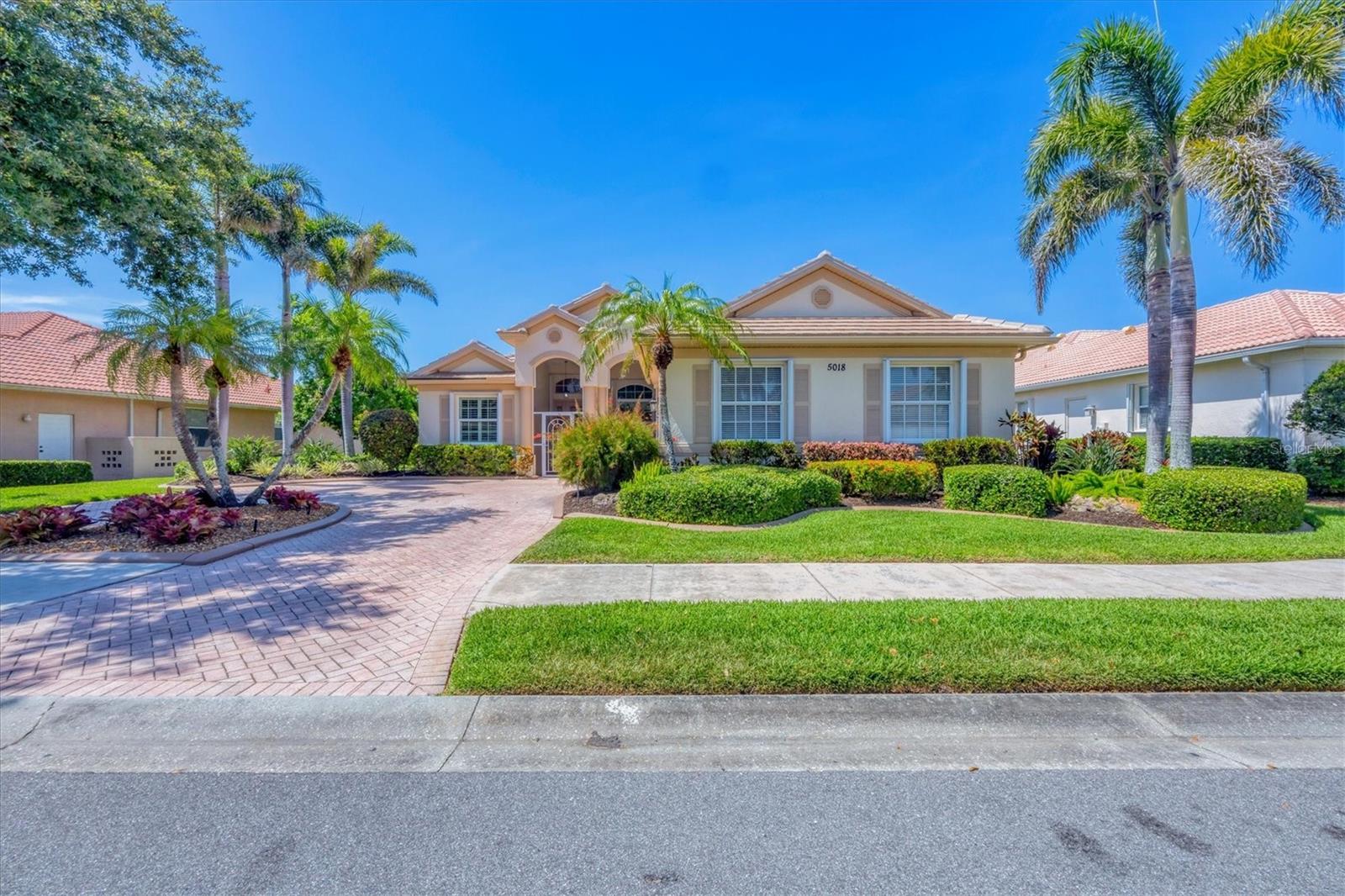 5018 BELLA TERRA DRIVE