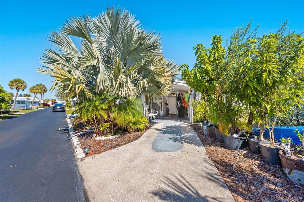 Photo of 4851 W Gandy Boulevard #B2L25, Tampa, FL 33611 (MLS # TB8456138)