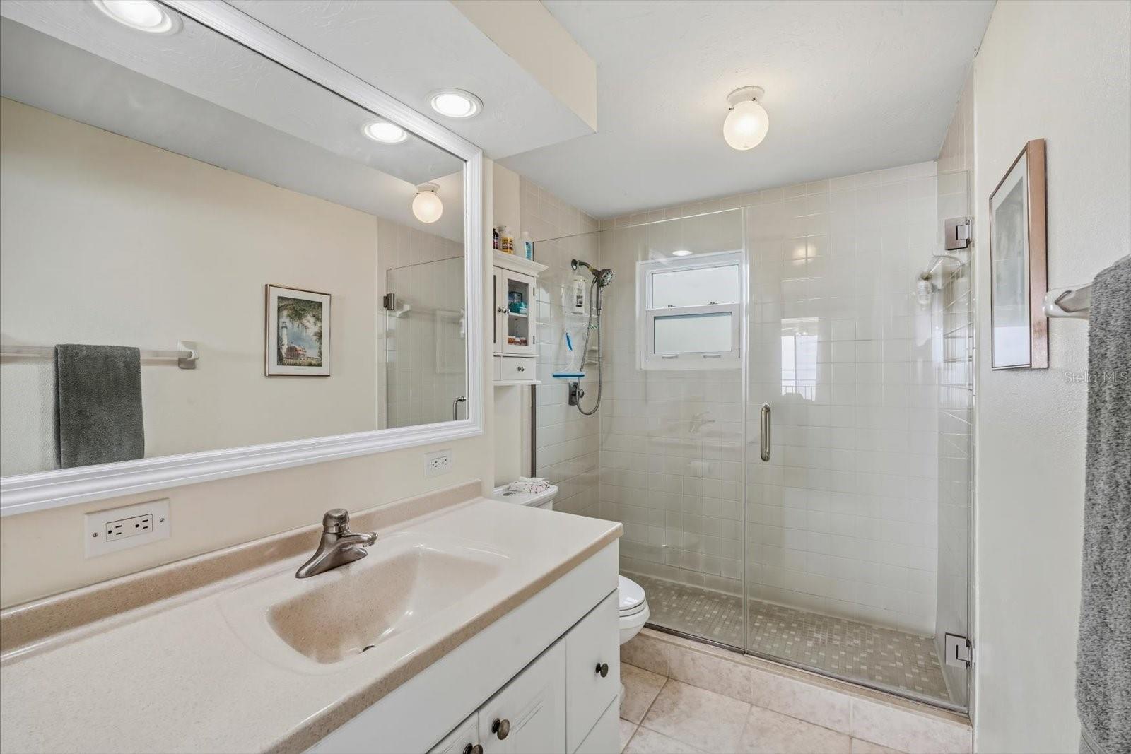 THE VISTAS AT WILD OAK BAY V - Residential