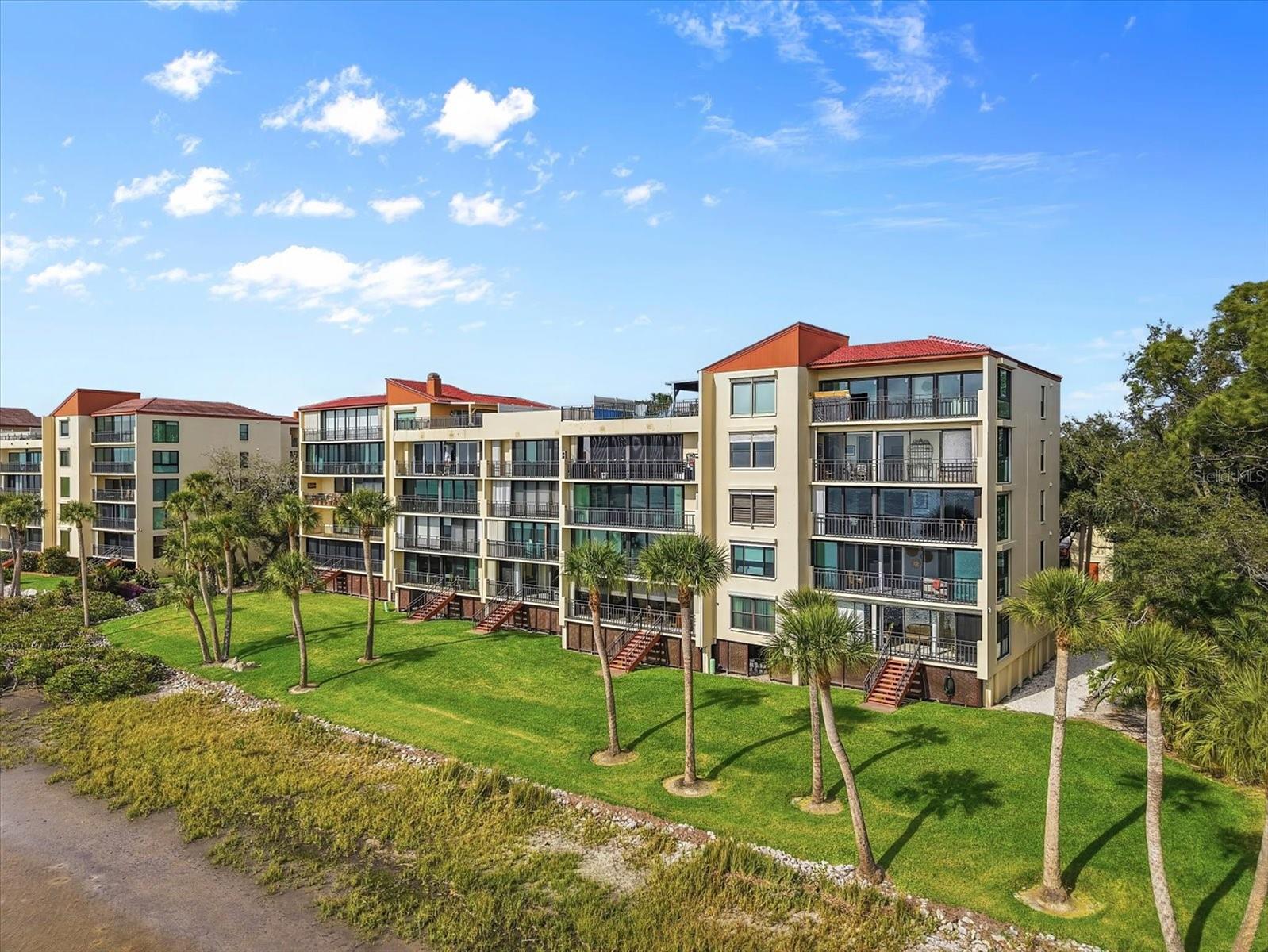 THE VISTAS AT WILD OAK BAY V - Residential