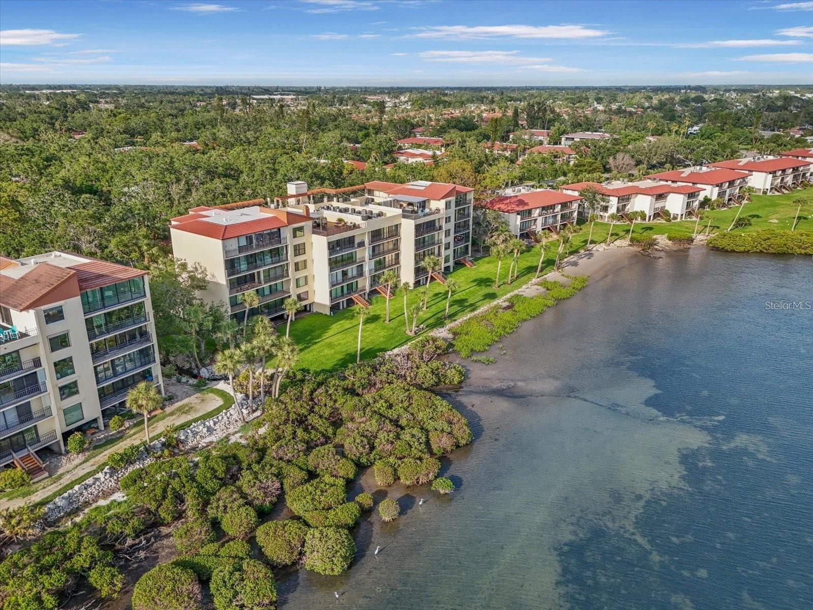 THE VISTAS AT WILD OAK BAY V - Residential