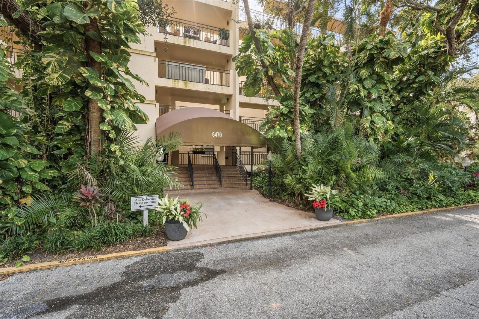 THE VISTAS AT WILD OAK BAY V - Residential