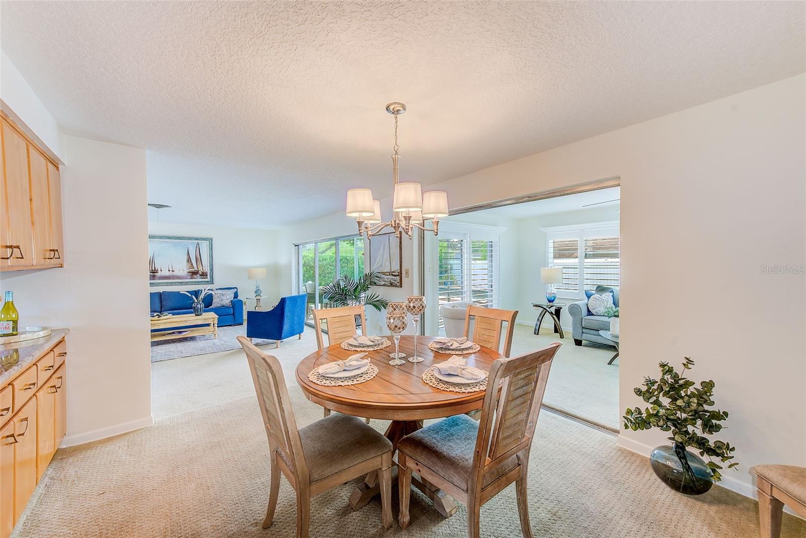 1847 OAK LAKE DRIVE