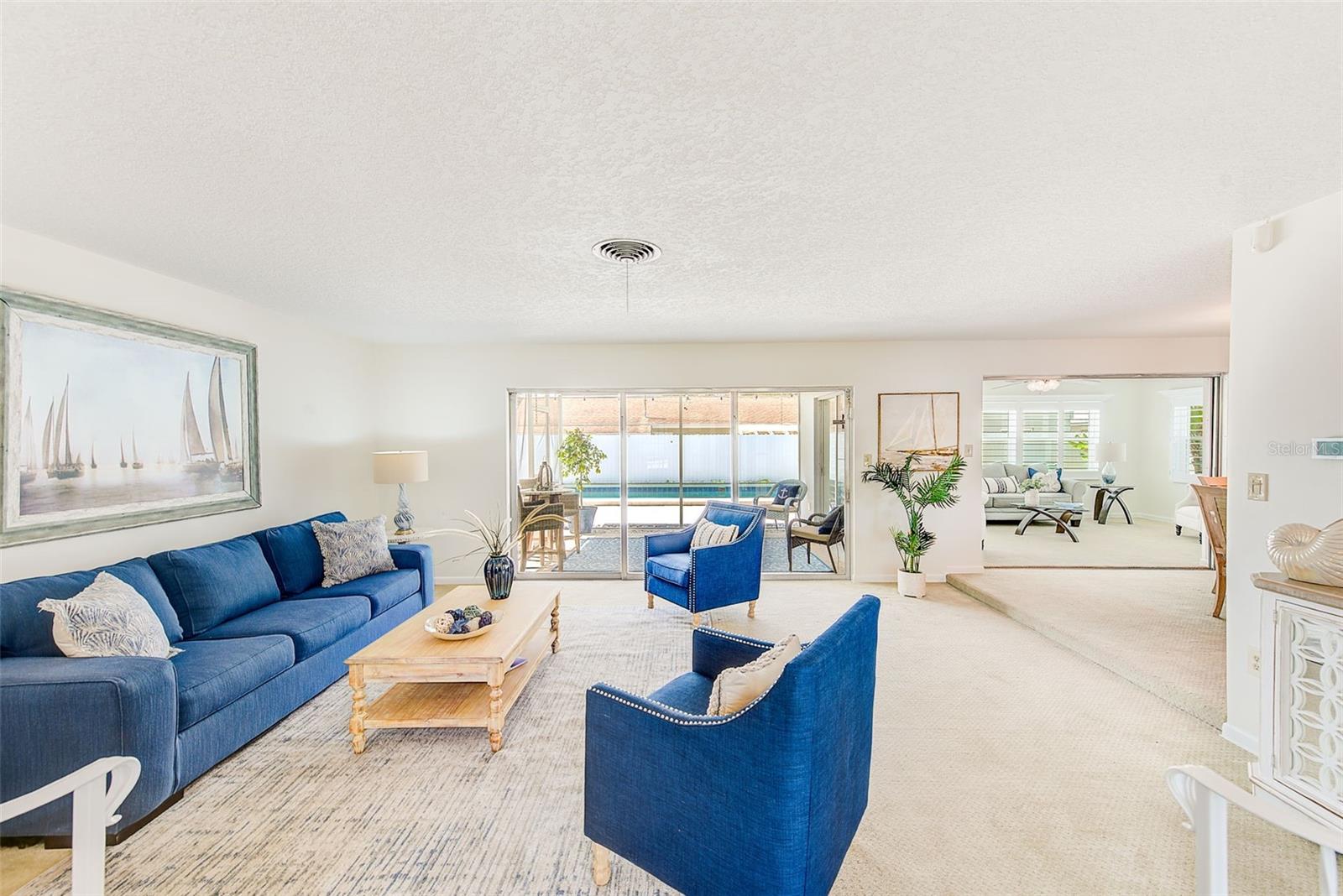 1847 OAK LAKE DRIVE