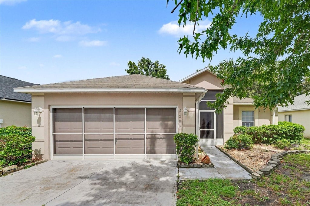 Photo of 2208 Nicollett Way, Leesburg, FL 34748 (MLS # O6432153)