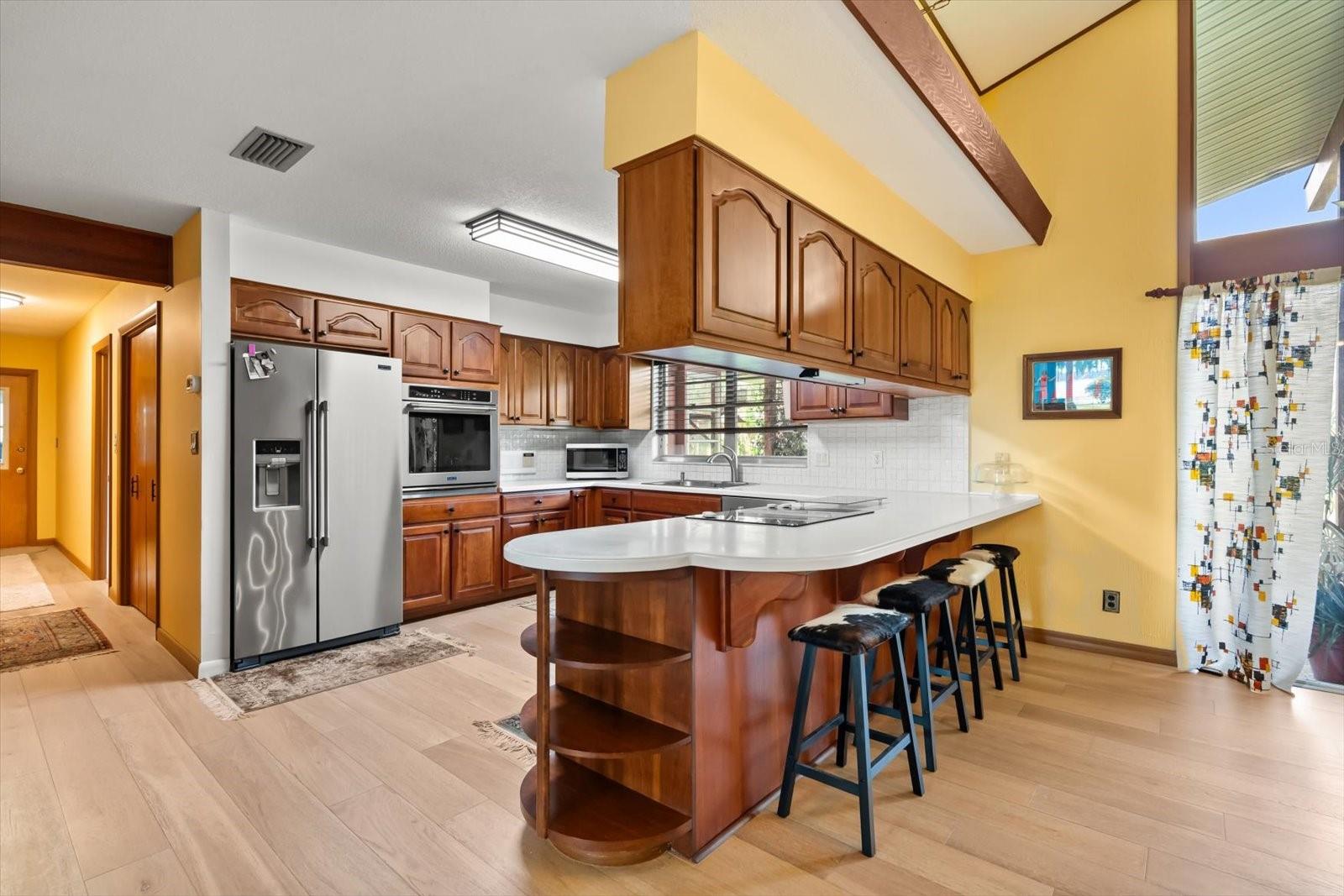 SILVER LAKE ESTATES - Residential