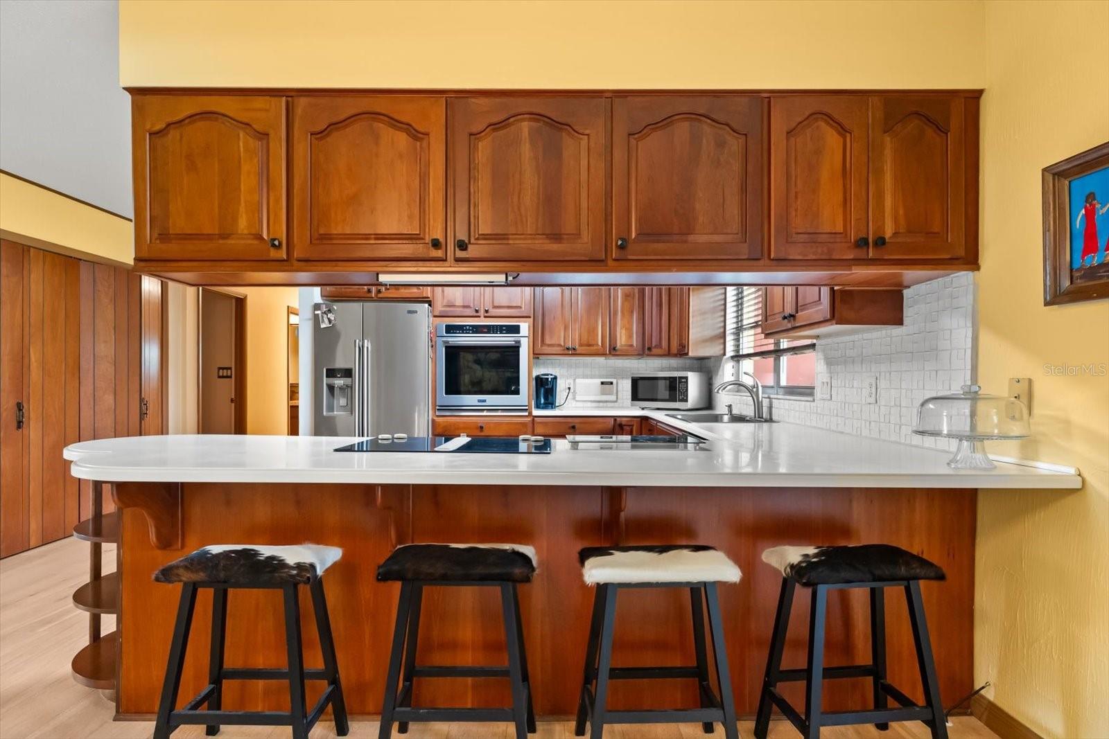 SILVER LAKE ESTATES - Residential