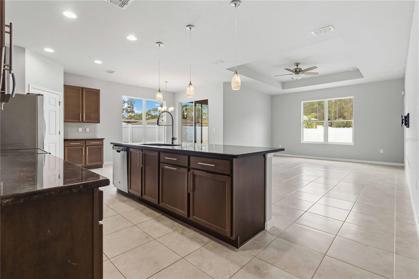 988 CORBIN CIRCLE SW