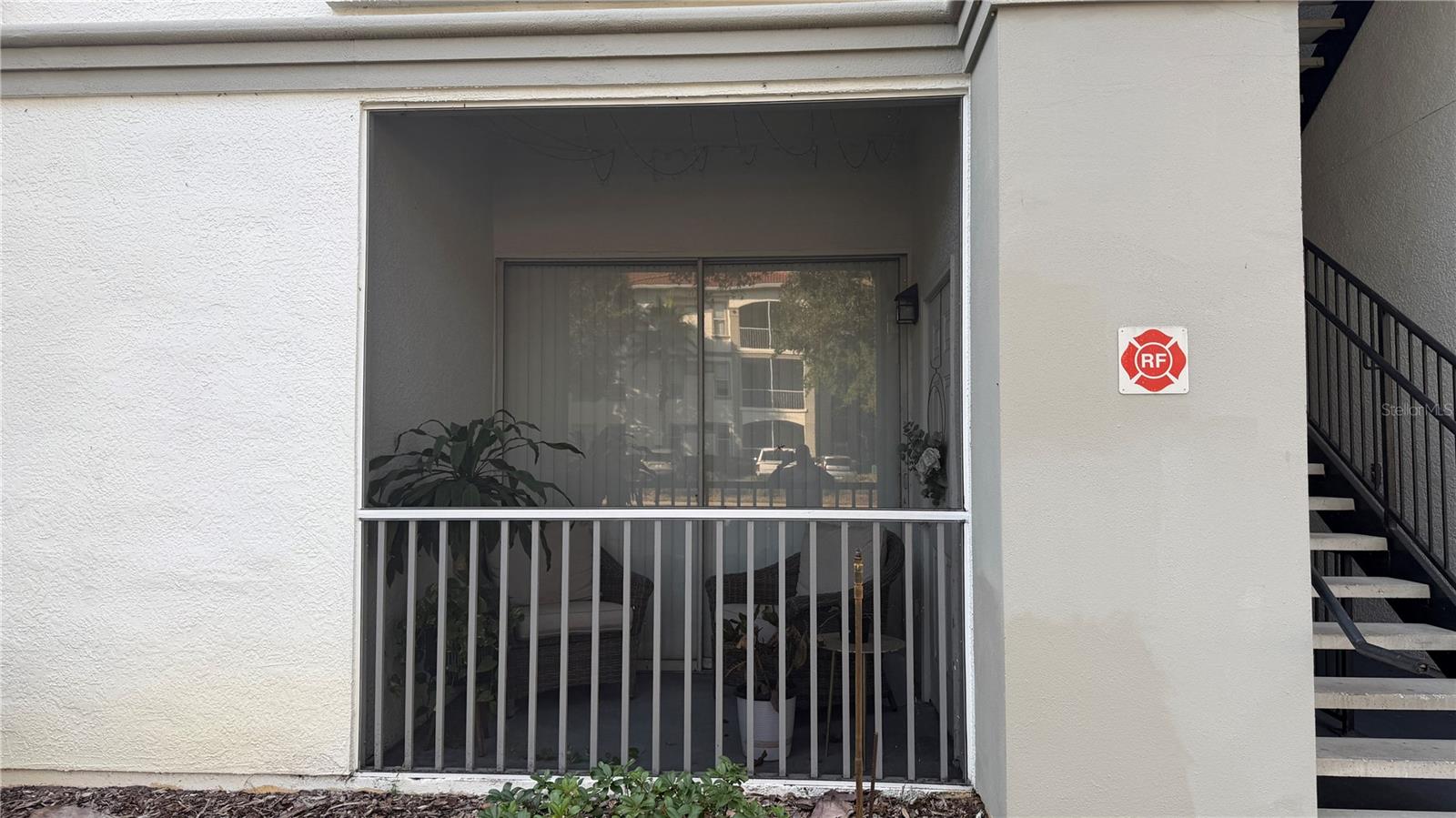 BELLA TERRA - Residential Lease