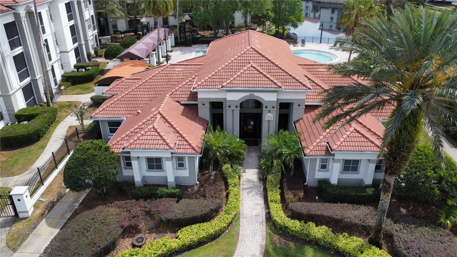 BELLA TERRA - Residential Lease