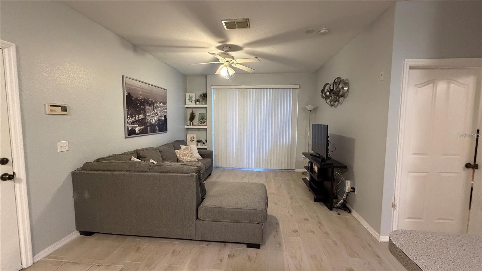 BELLA TERRA - Residential Lease