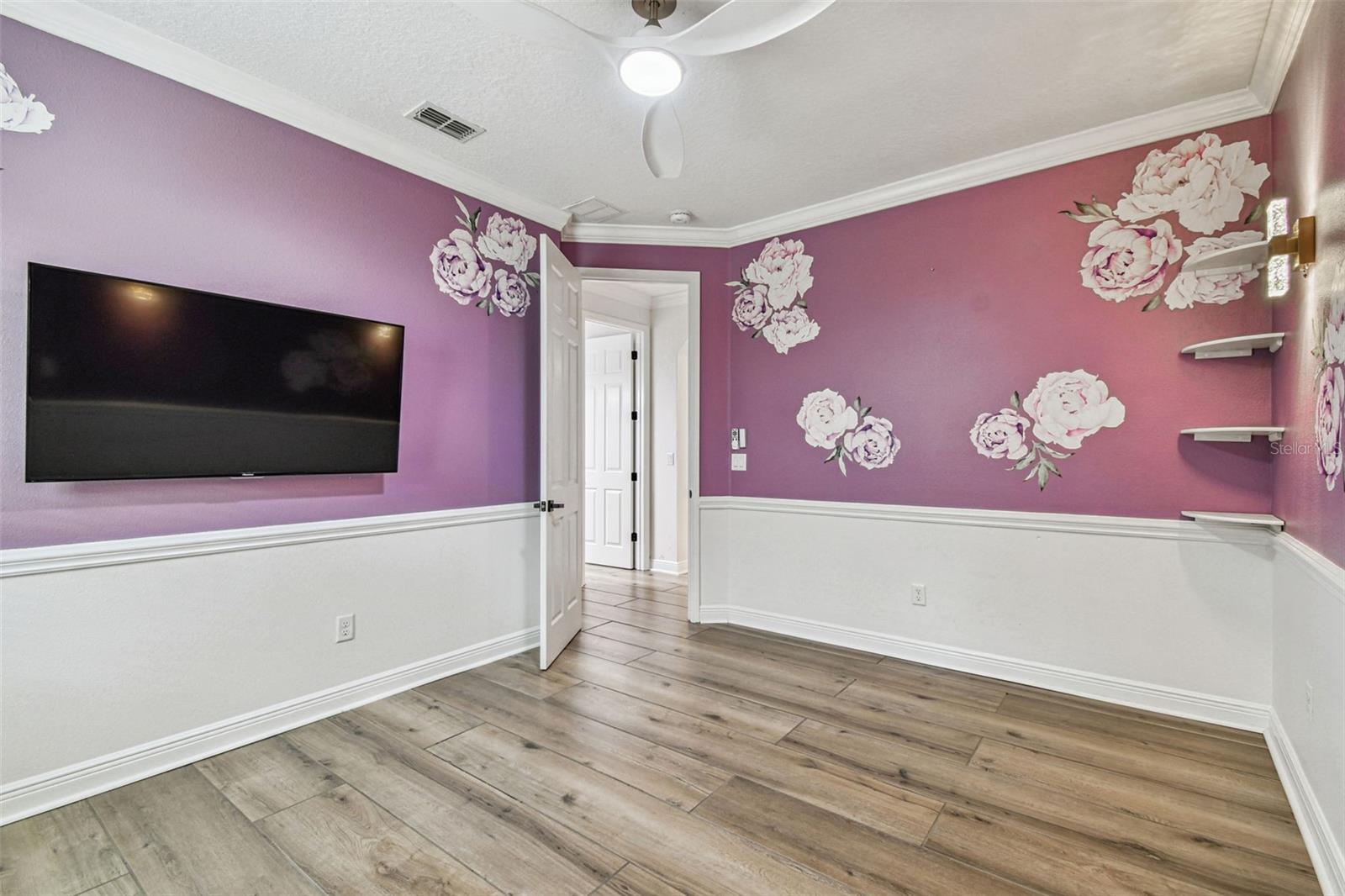 ESTUARY OF MOBBLY BAY - Residential