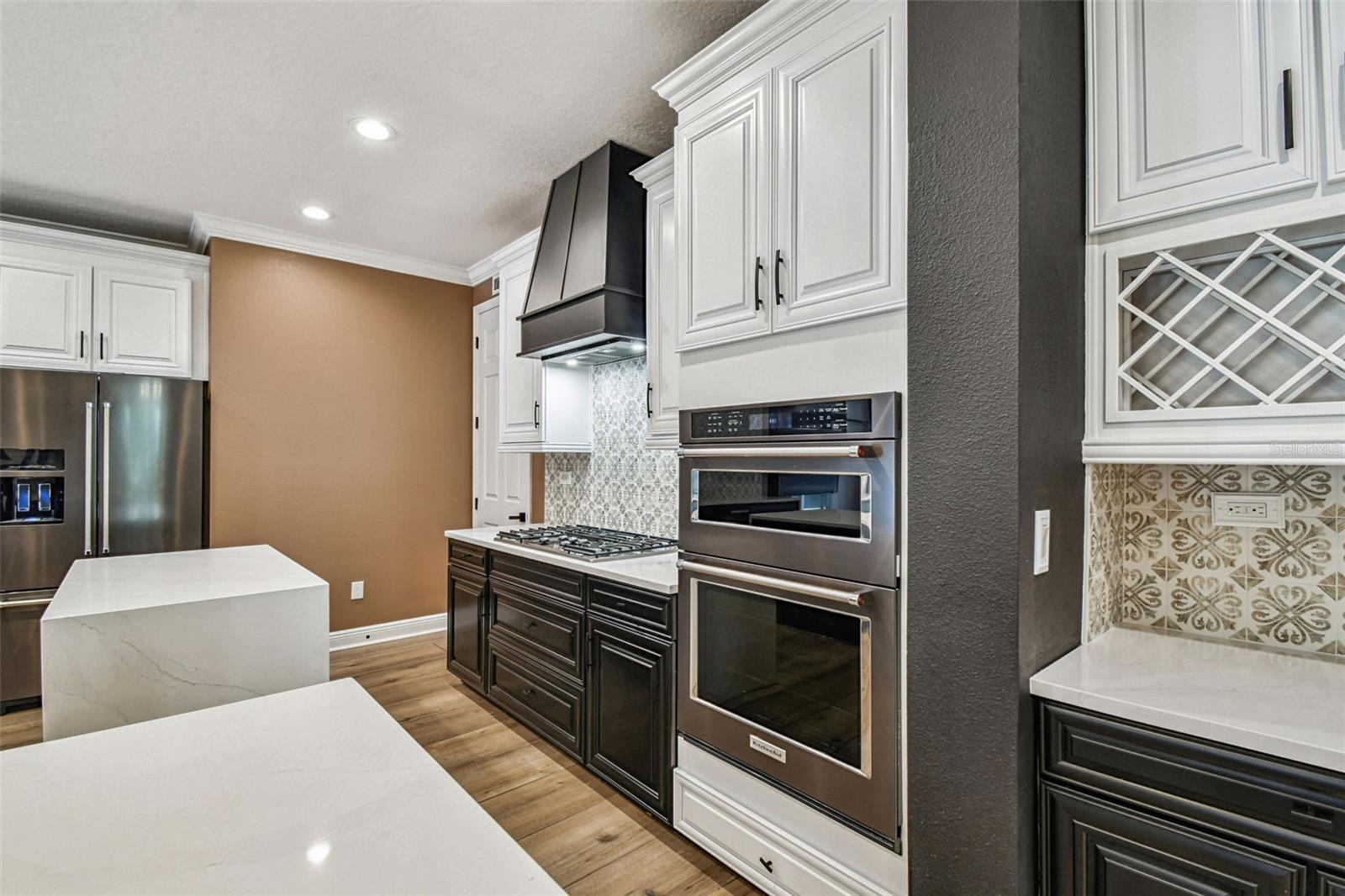 ESTUARY OF MOBBLY BAY - Residential