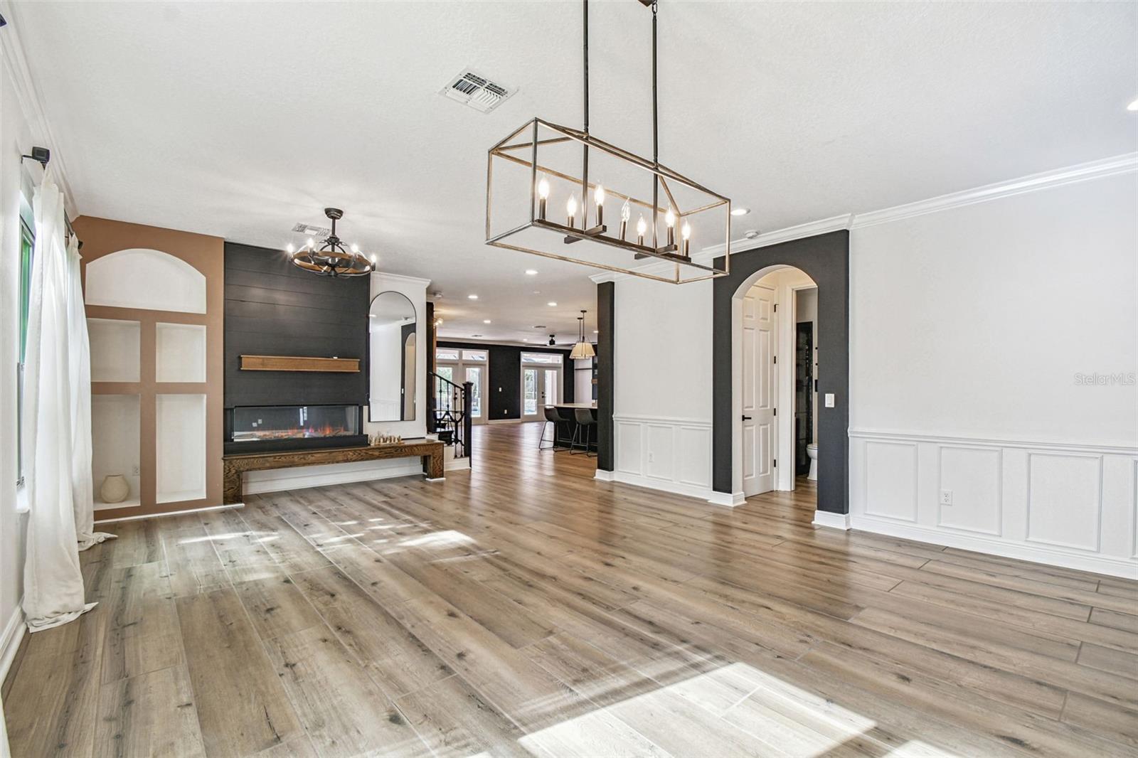 ESTUARY OF MOBBLY BAY - Residential