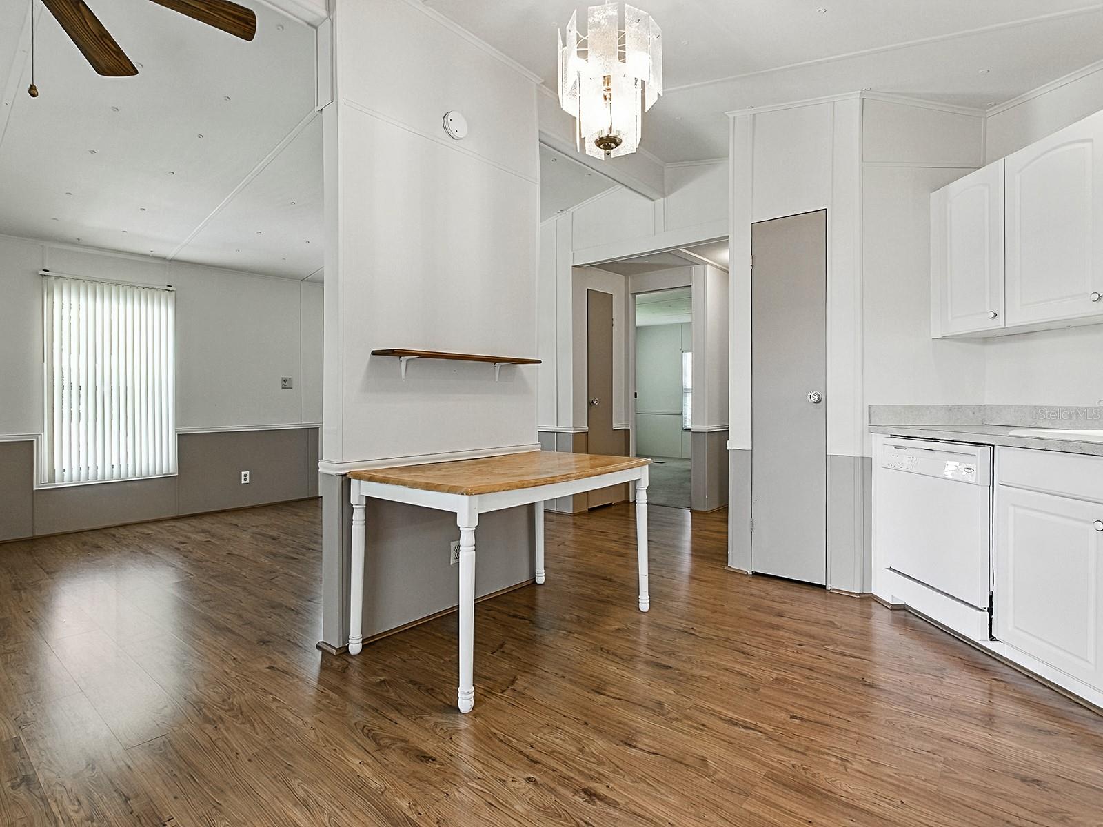 LADY LAKE ORANGE BLOSSOM GARDENS UNIT 06 - Residential