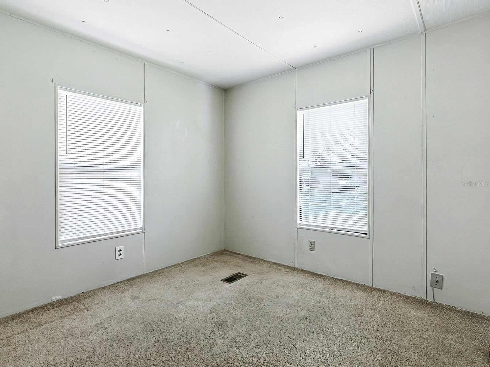 LADY LAKE ORANGE BLOSSOM GARDENS UNIT 06 - Residential