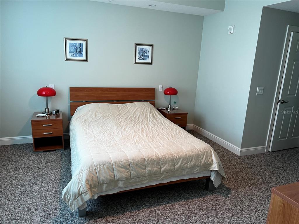 ALINARI - Residential Lease