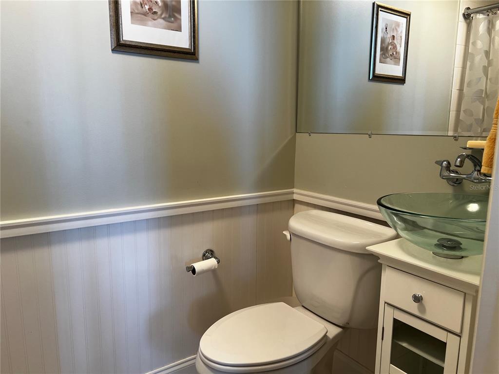 ALINARI - Residential Lease