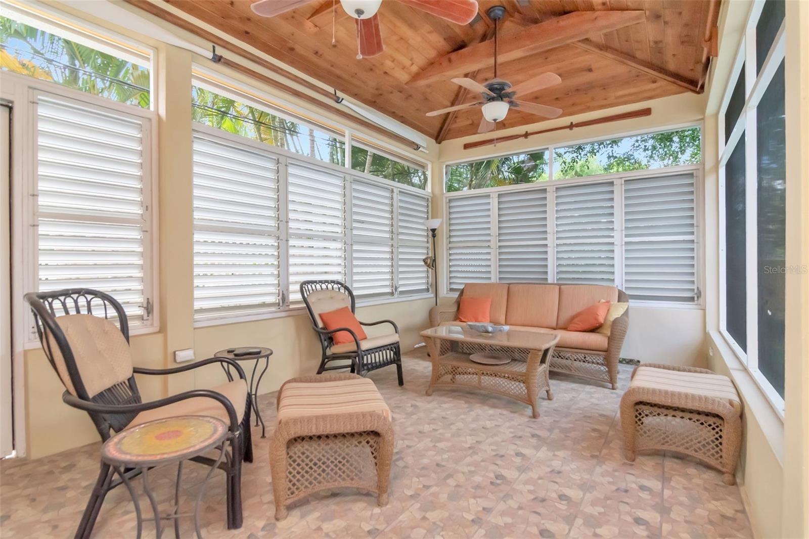 GRANADA TERRACE ADD REP - Residential