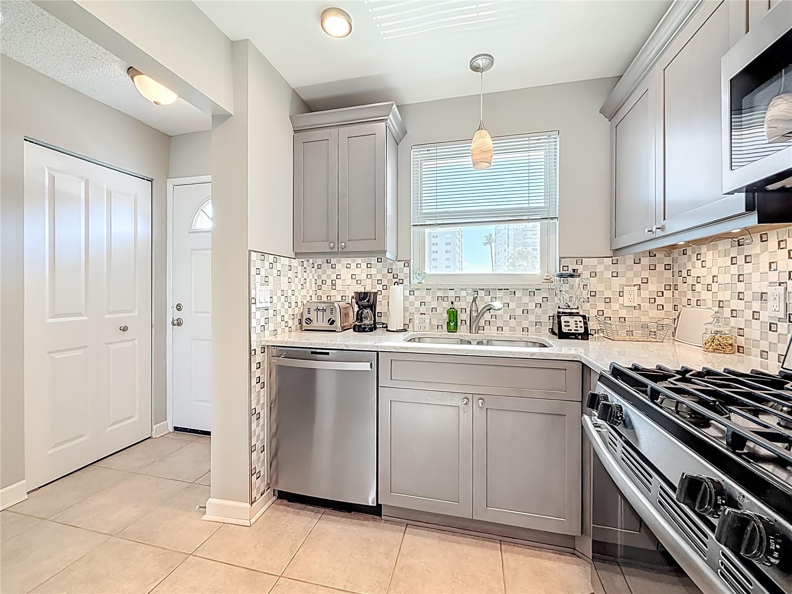 TOWN SHORES OF GULFPORT - Residential