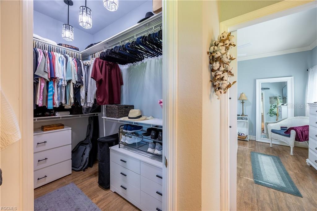 HEATHERWOOD LAKES - Residential