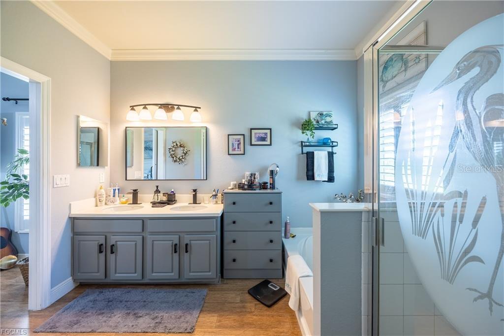 HEATHERWOOD LAKES - Residential