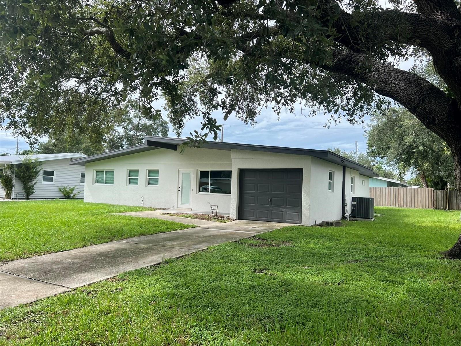 BELLEVUE TERRACE - Residential