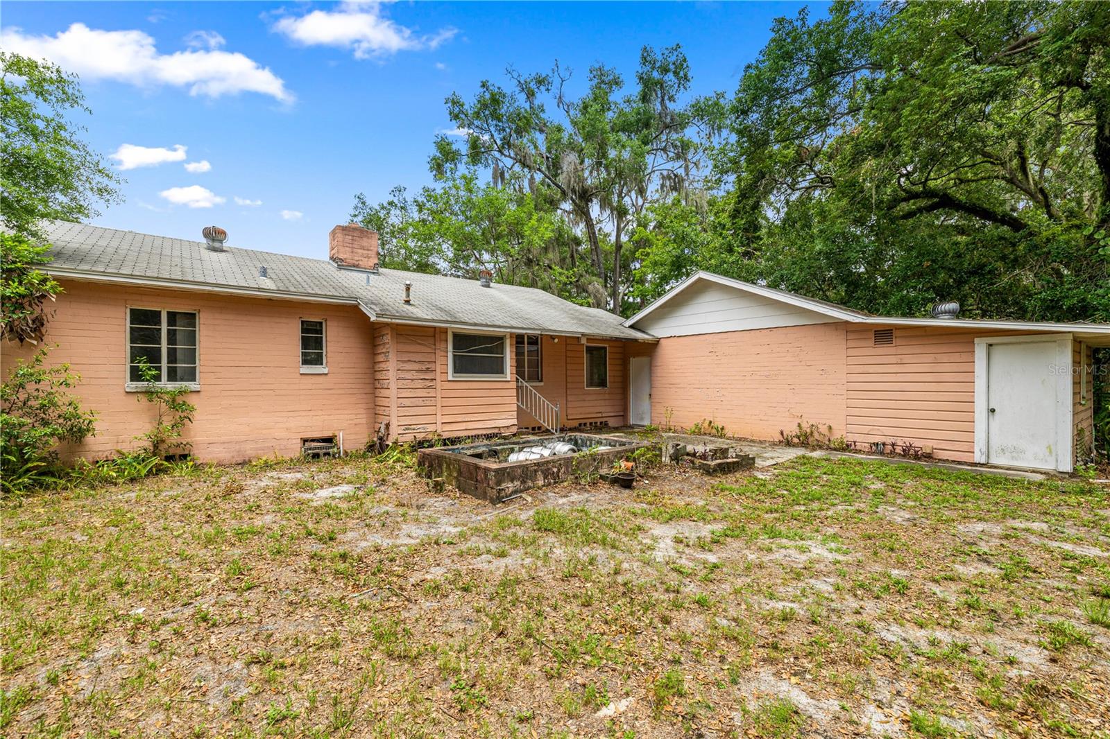 1425 NE 9TH STREET