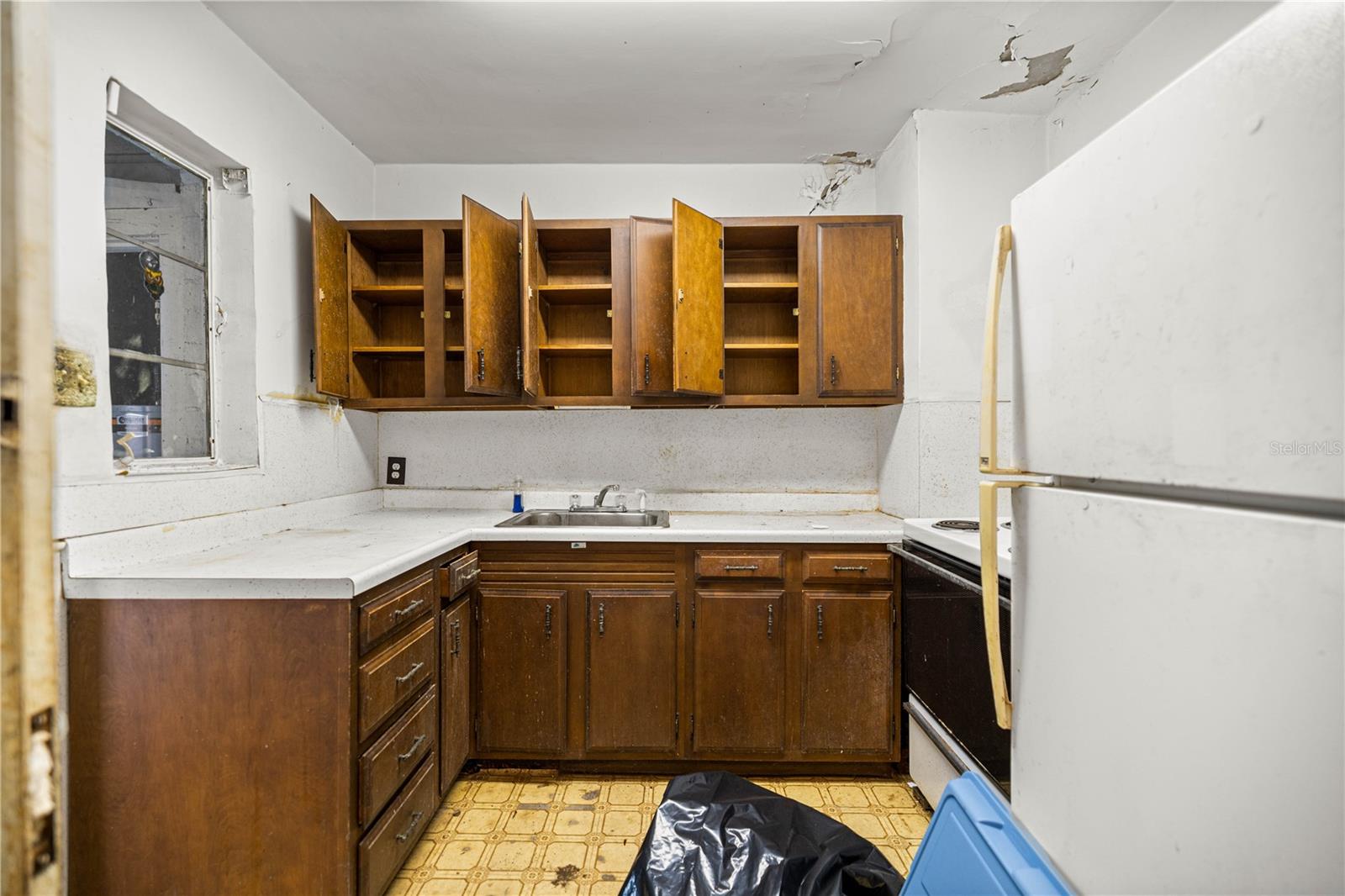 1425 NE 9TH STREET