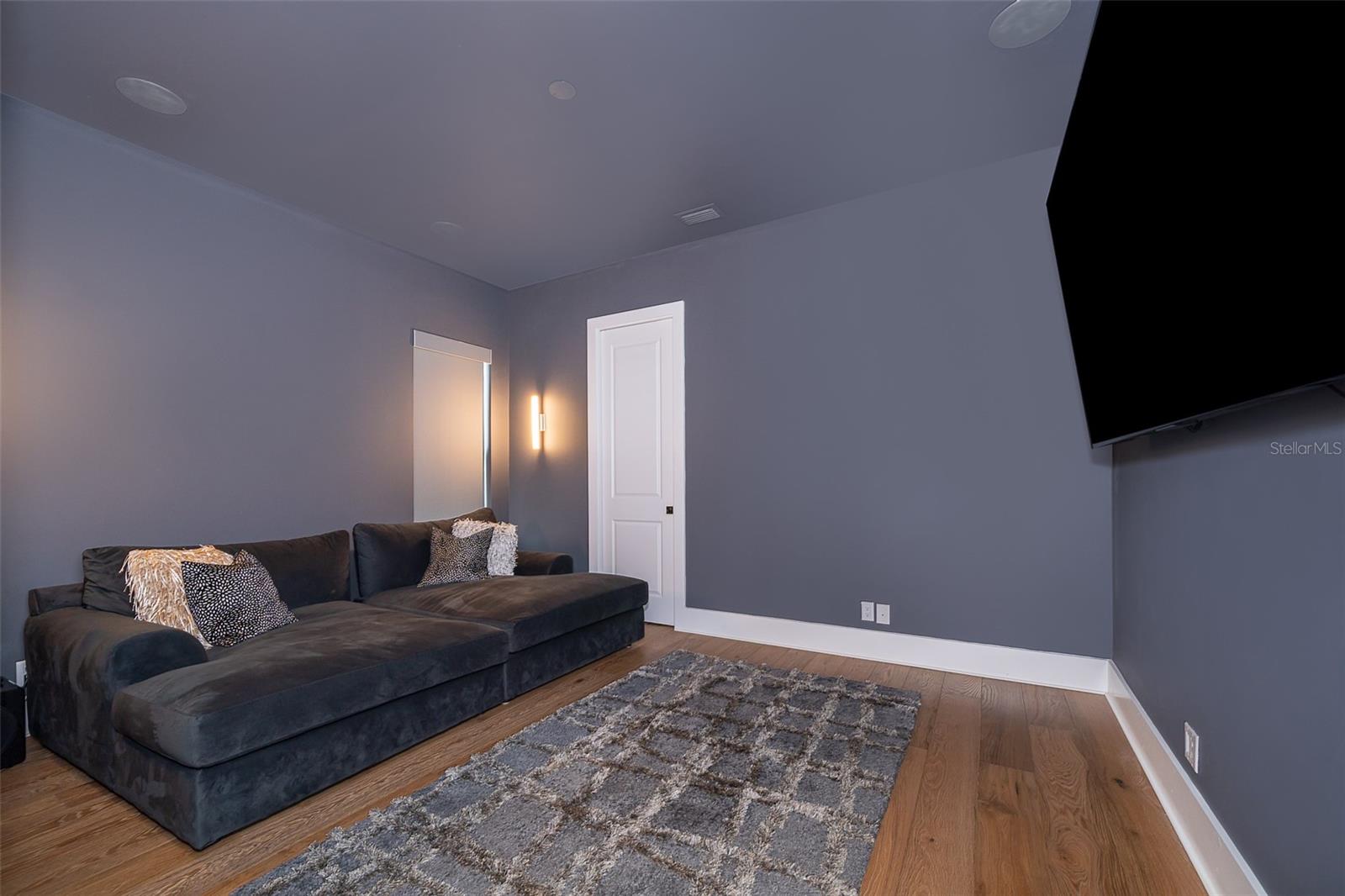 BELLA COLLINA SUB - Residential