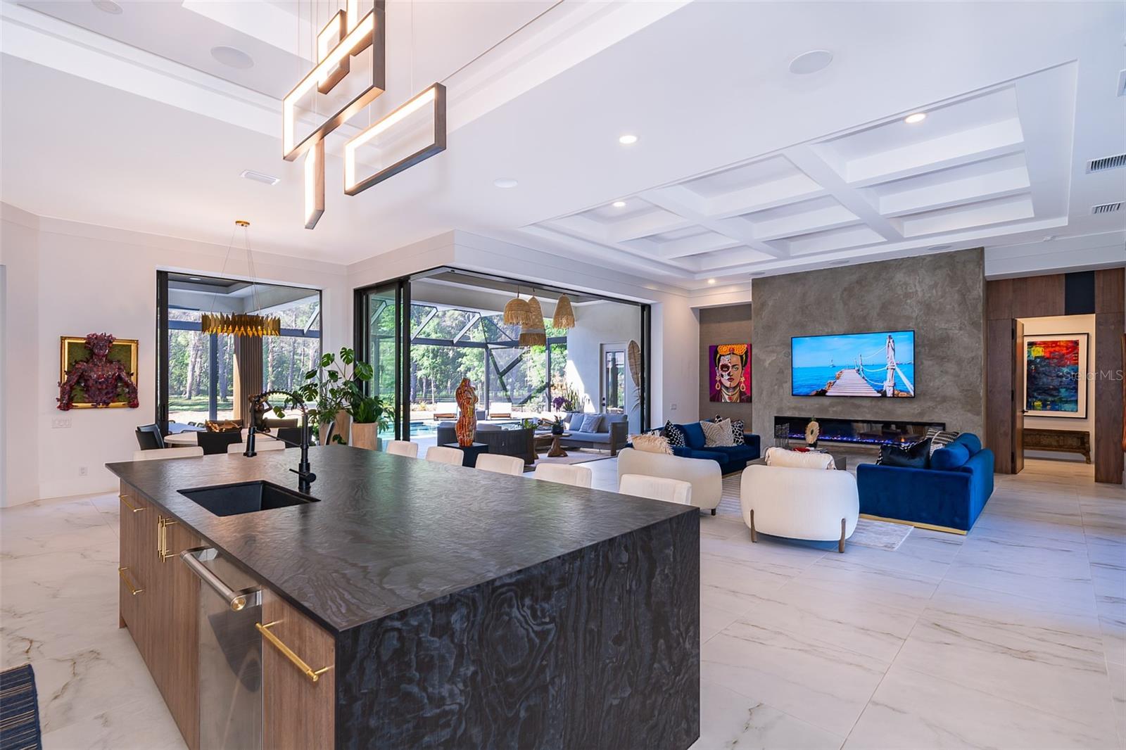 BELLA COLLINA SUB - Residential