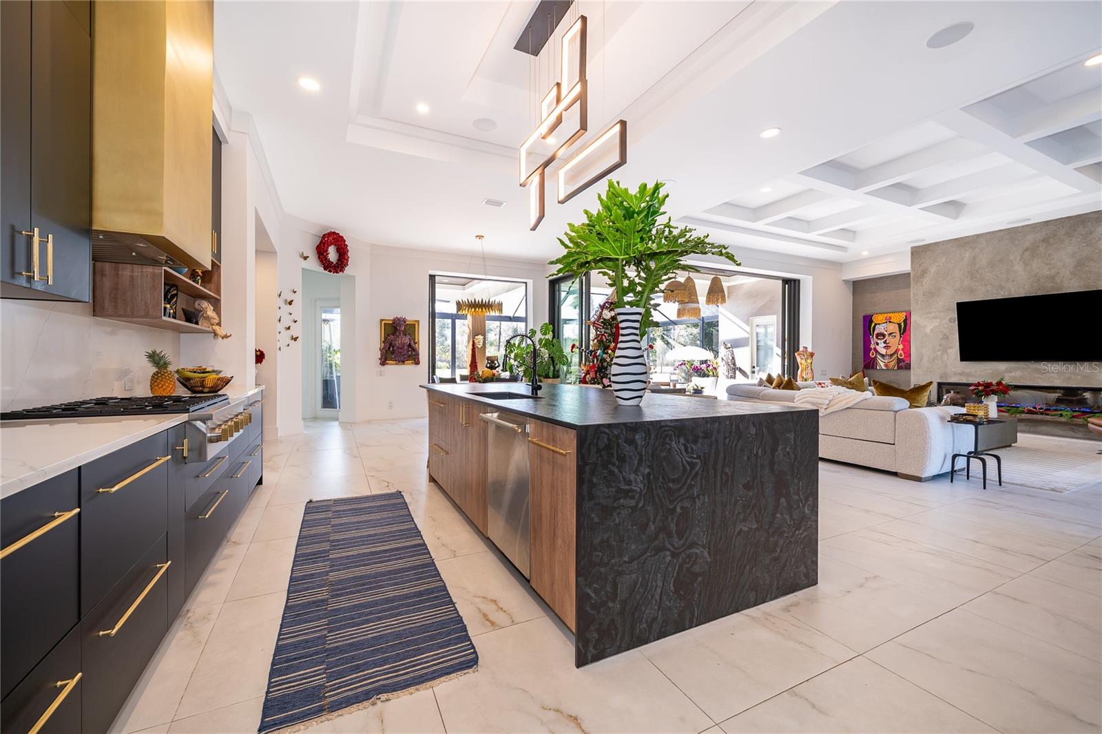 BELLA COLLINA SUB - Residential