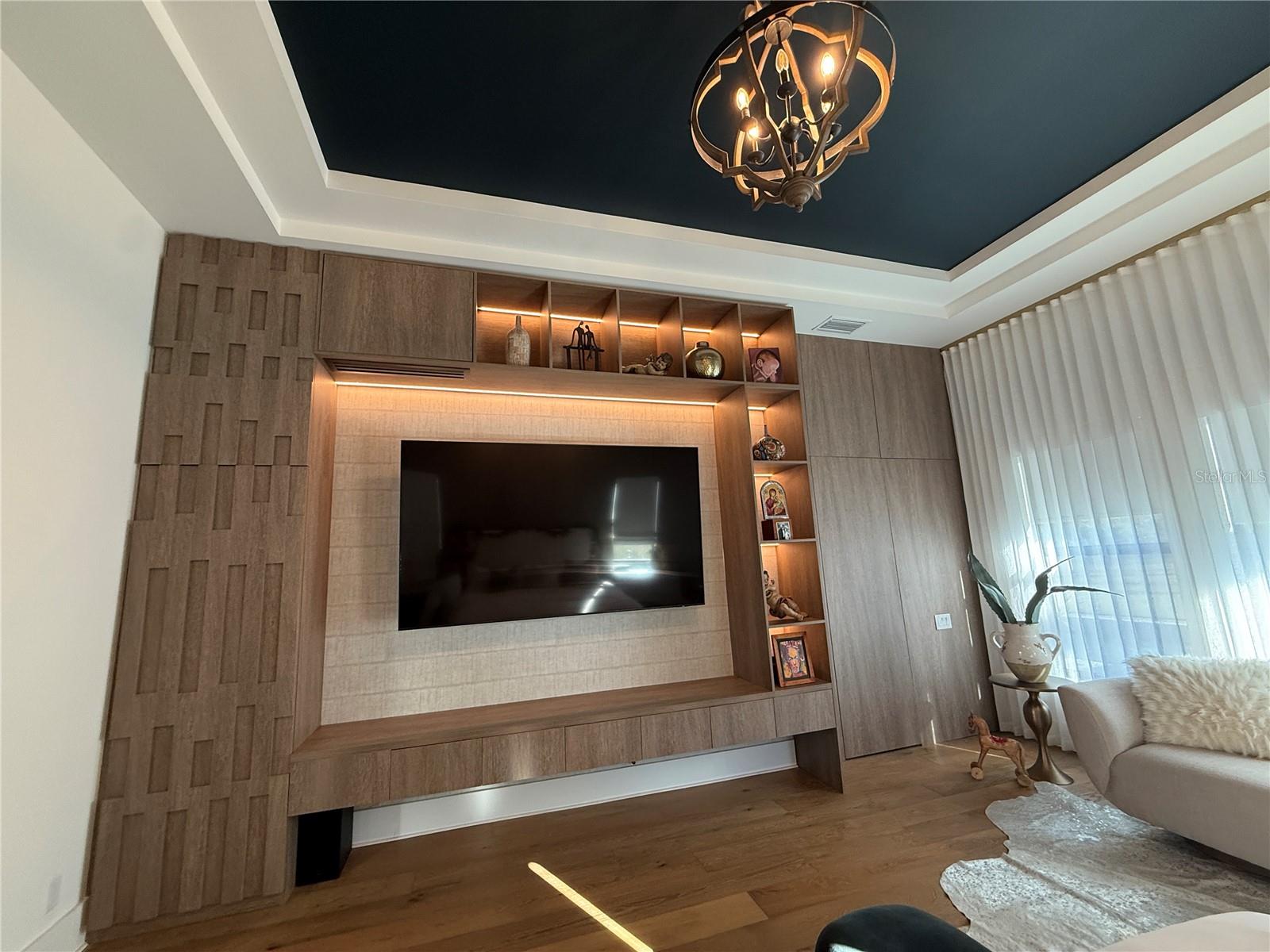 BELLA COLLINA SUB - Residential