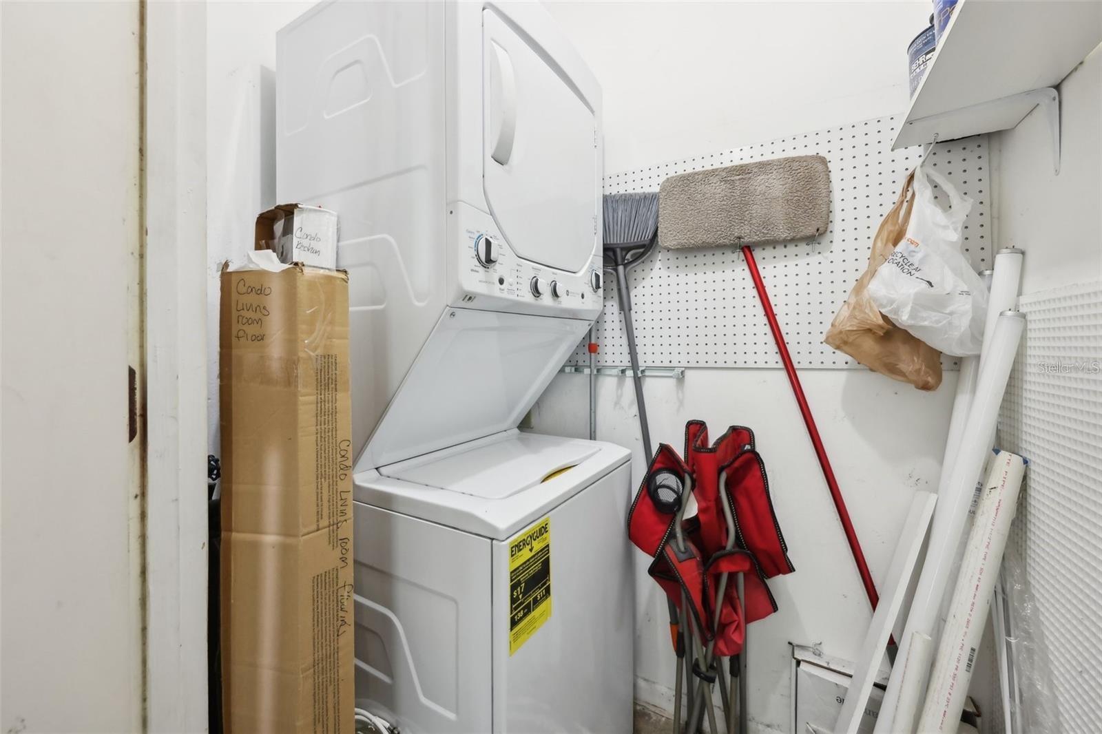 CRANES ROOST VILLAGE 5 - Residential