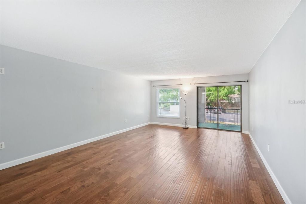 Photo of 610 Cranes Way #207, Altamonte Springs, FL 32701 (MLS # O6380077)