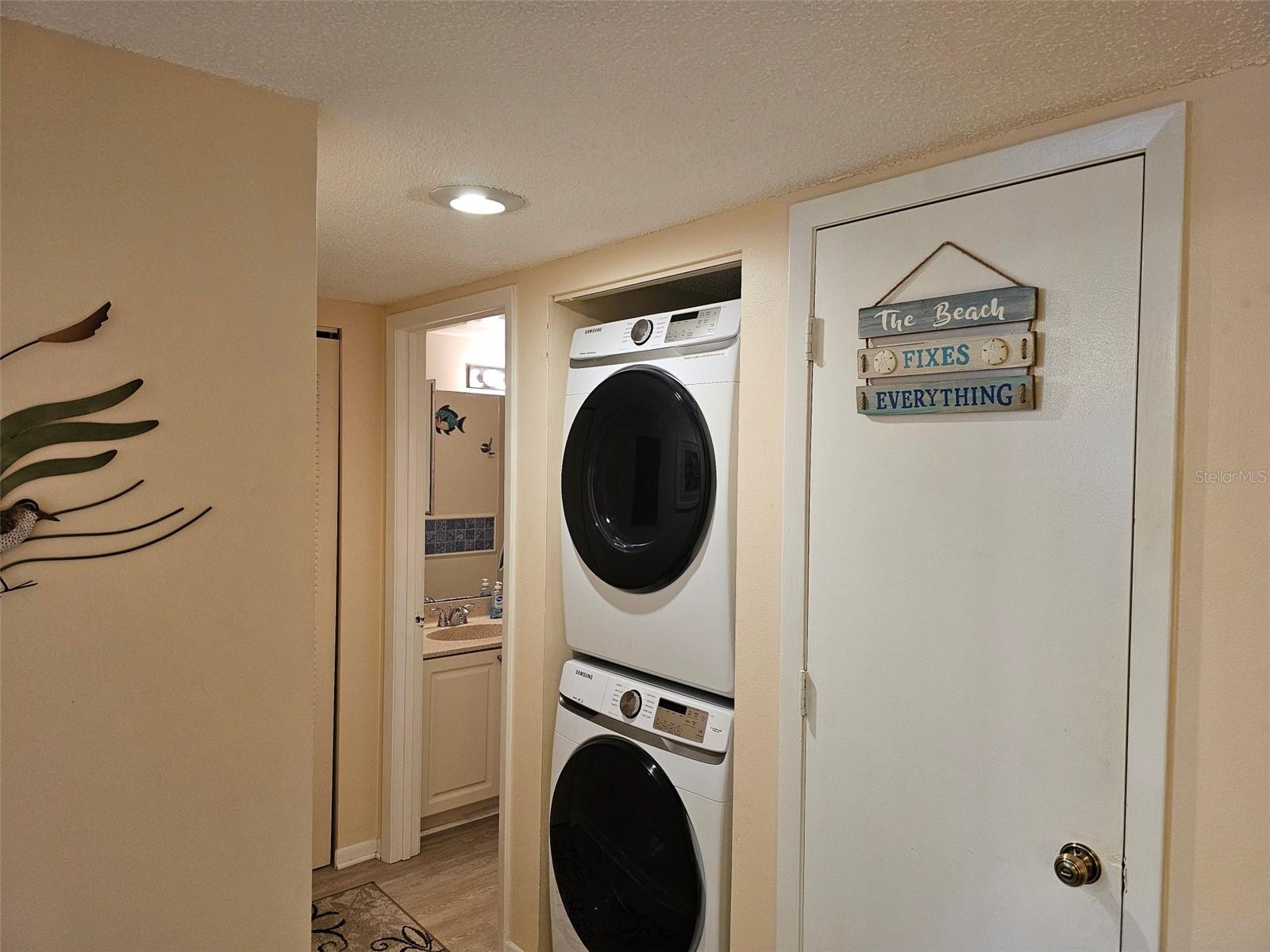 SHOREWALK BATH & TENNIS CLUB 2 - Residential Lease