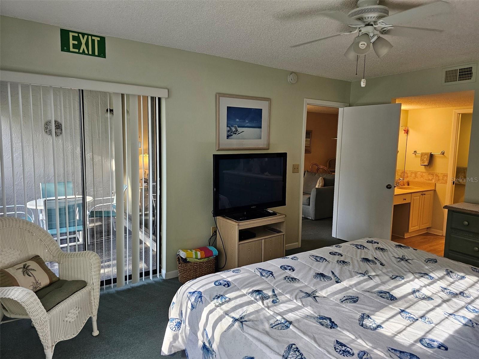 SHOREWALK BATH & TENNIS CLUB 2 - Residential Lease