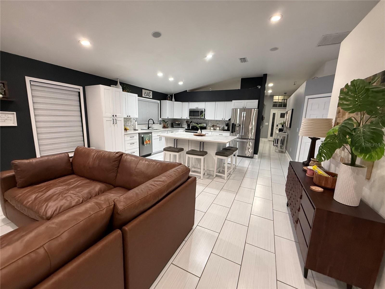 SOUTH POINTE PH 5 - Residential