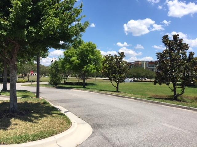 HUNTERS CRK NORTHWEST VILLAGE TOW - Commercial Lease