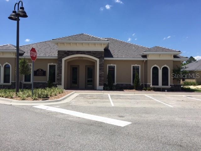 HUNTERS CRK NORTHWEST VILLAGE TOW - Commercial Lease