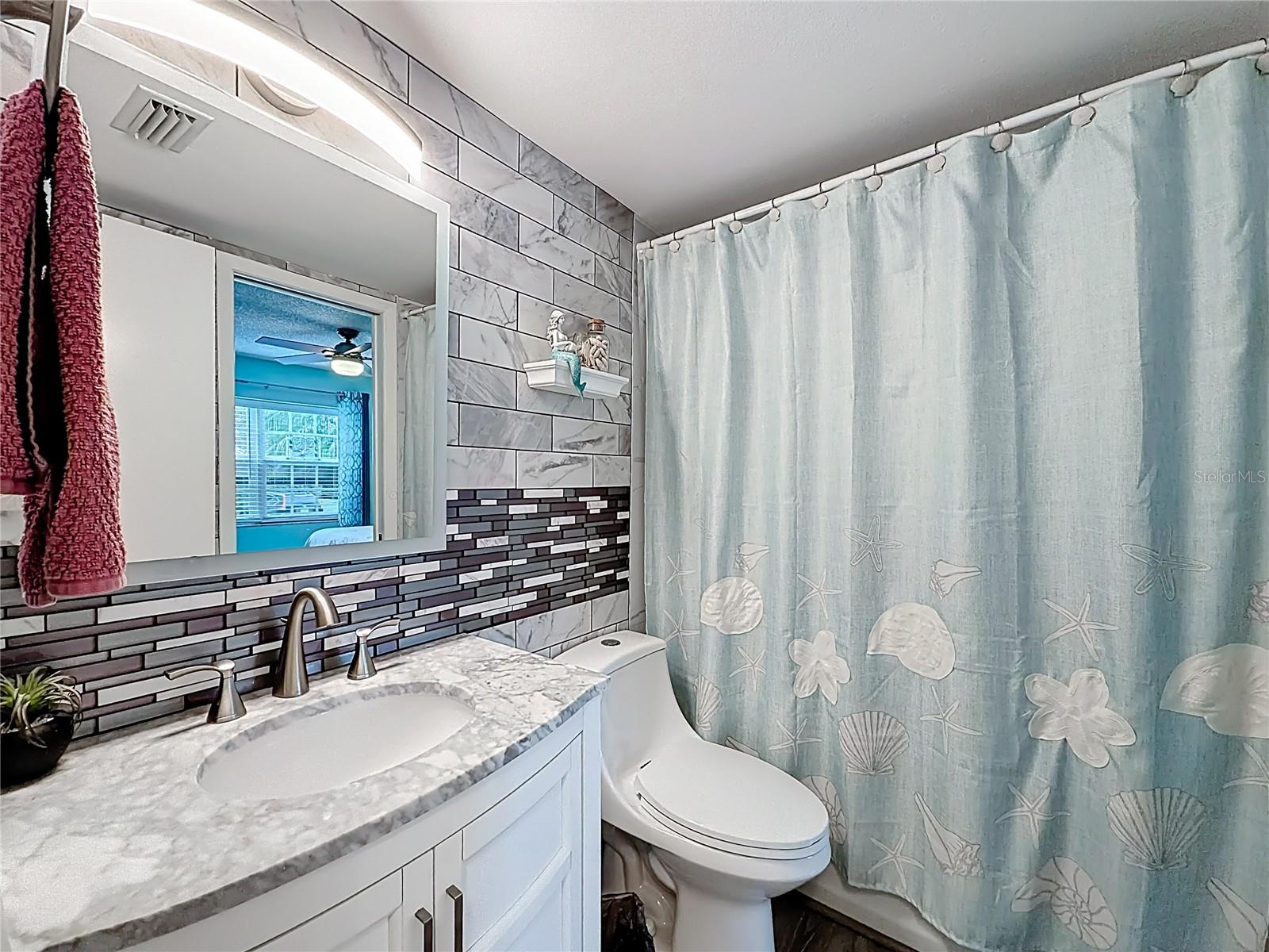 EASTWOOD SHORES 5 - Residential