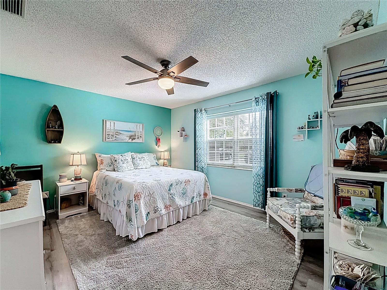 EASTWOOD SHORES 5 - Residential