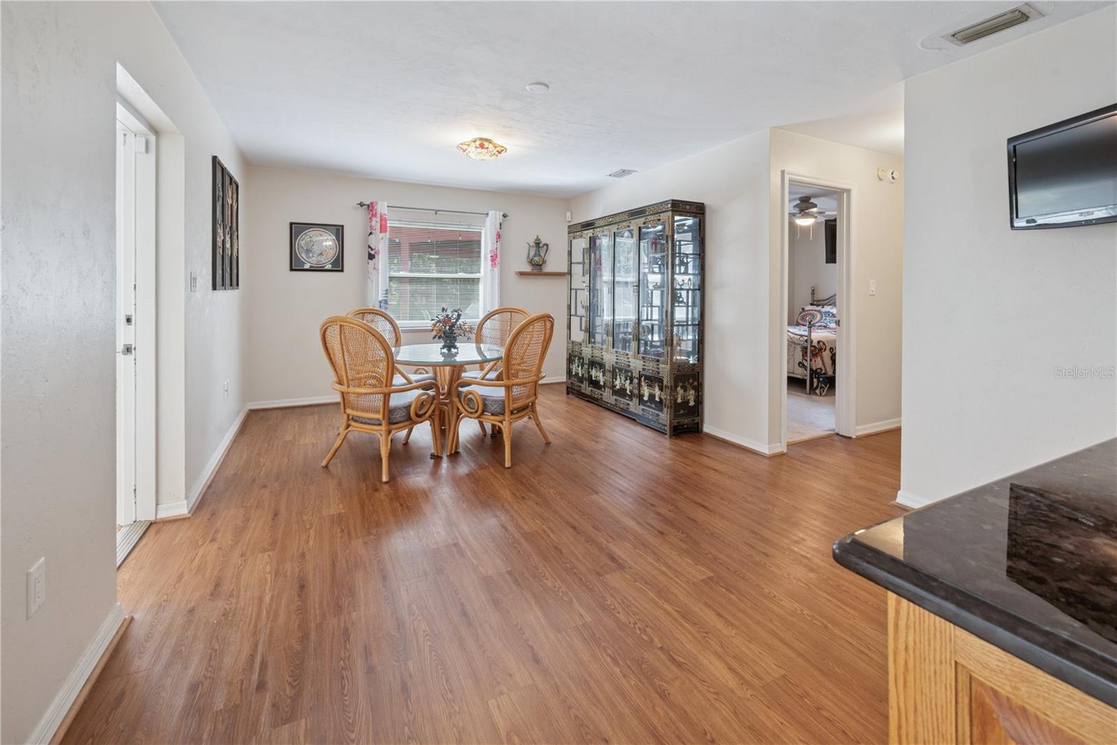 SOUTHERN OAKS - Residential