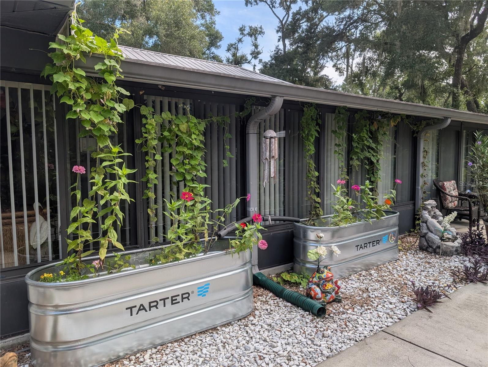 SOUTHERN OAKS - Residential