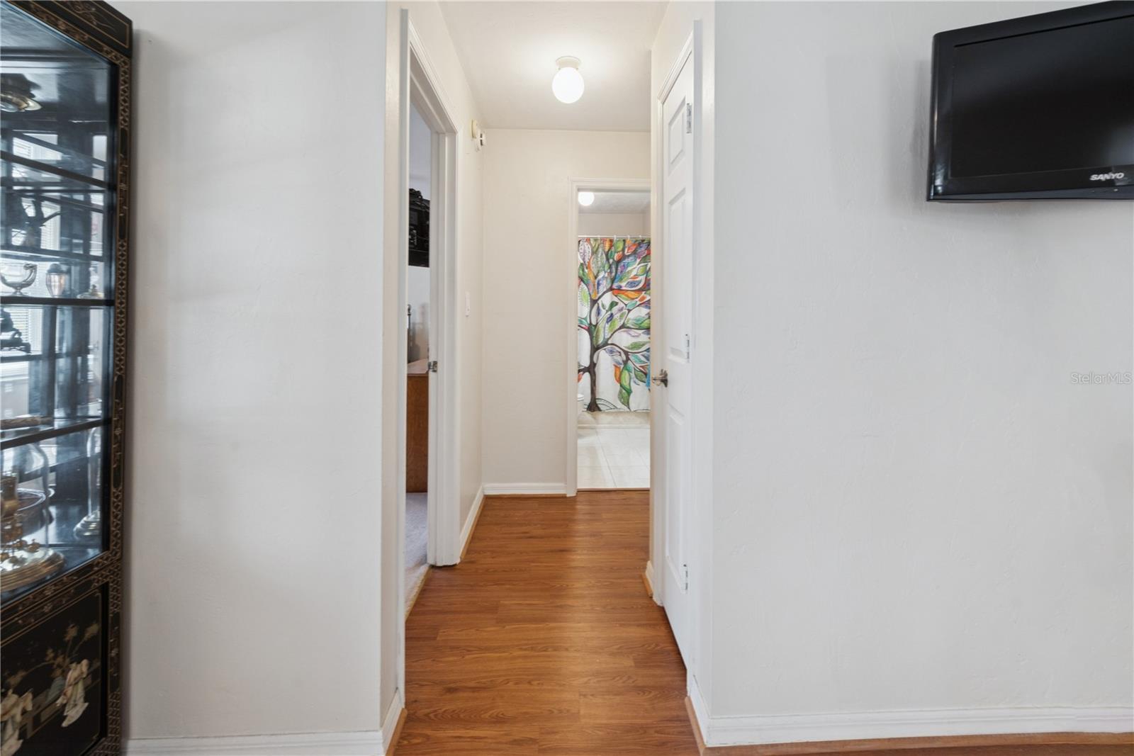 SOUTHERN OAKS - Residential