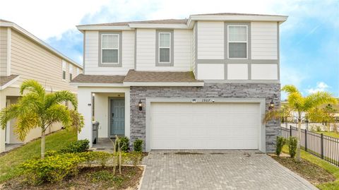 Photo of 1907 Summer Drive, Davenport, FL 33897 (MLS # O6324163) Photo of 1907 Summer Drive, Davenport, FL 33897 (MLS # O6324163)