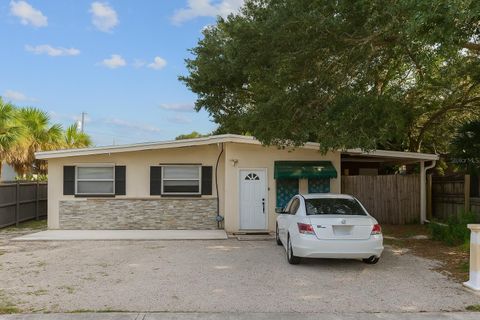 Photo of 110 NE Monroe Circle N, St Petersburg, FL 33702 (MLS # O6360028)